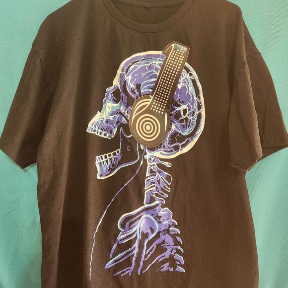 Skeleton T-Shirt With 3-D Headphones - Picture 1 of 2